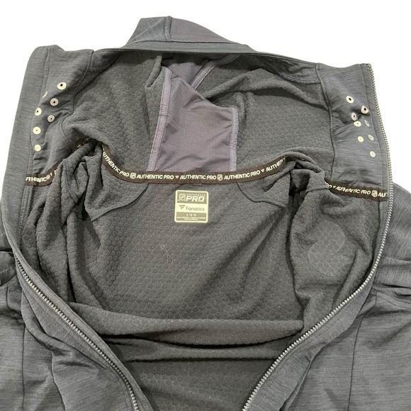 Fanatics Seattle Kraken Authentic Pro-Tech Lightweight Full-Zip Hoodie Size L - Picture 5 of 14